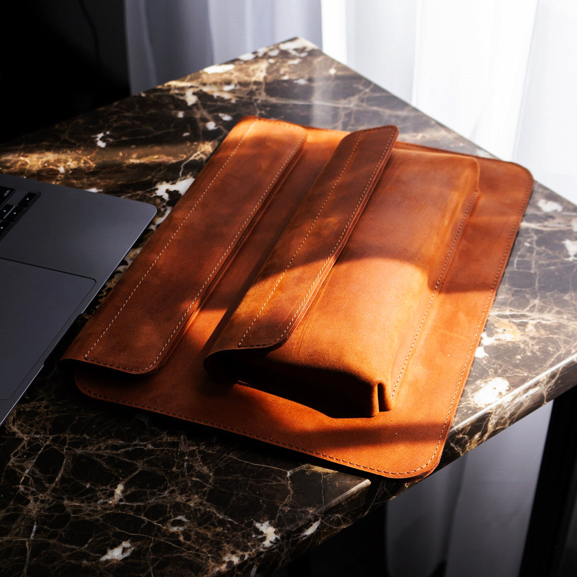 Leather MacBook Series Bag Karra - Dark Brown